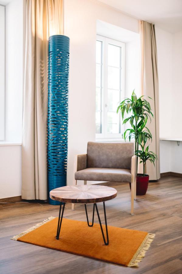 Hotel-Restaurant La Croix D'Or Ballaigues 外观 照片